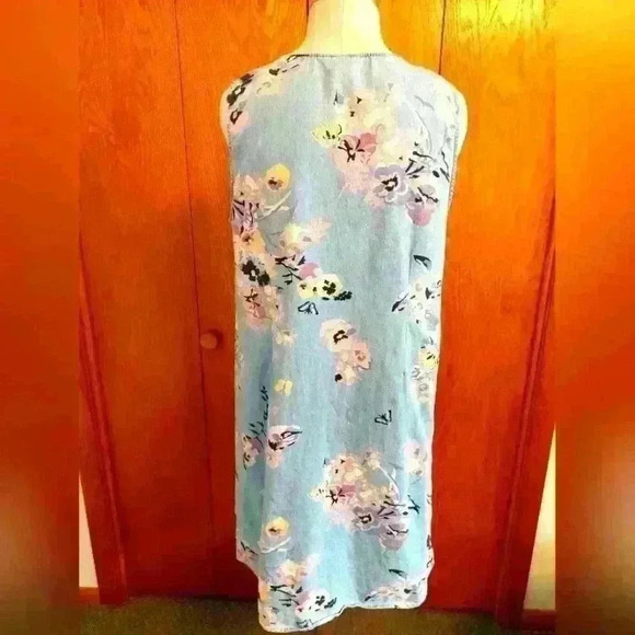 CHRISTOPHER & BANKS DENIM FLORAL DRESS. SIZE LARGE. - Picture 3 of 10